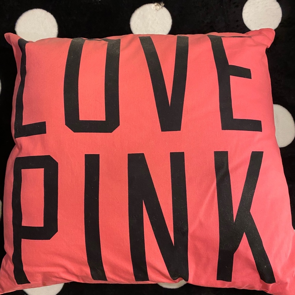 COPY - VA Pink Aztec pillow💕💕